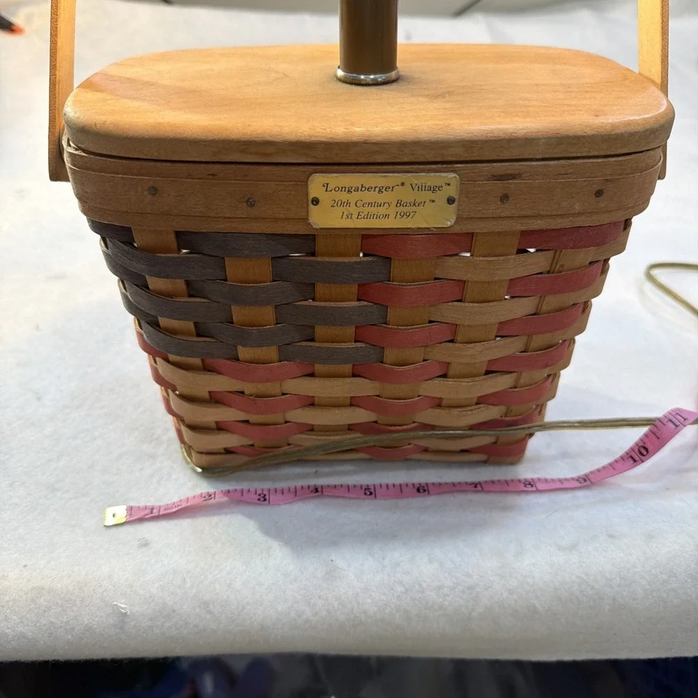 1997 VTG Longaberger Woven 20th‎ Century Large Basket With Light Kit Flag 24